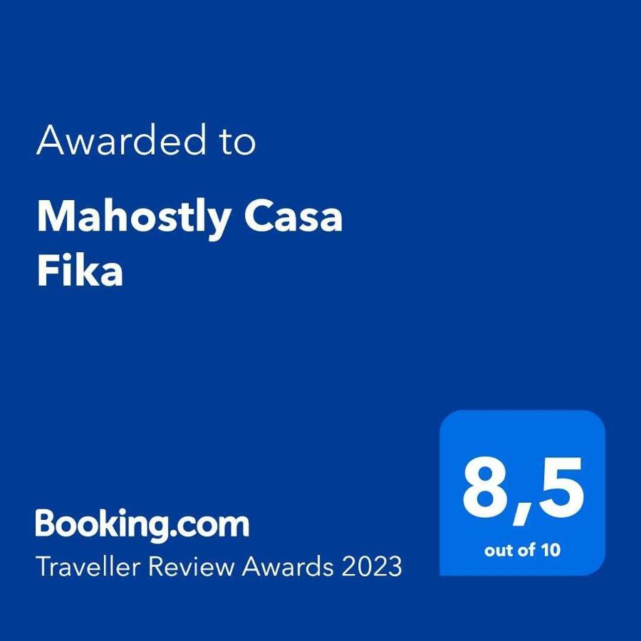 הוילה קורלחו Mahostly Casa Fika מראה חיצוני תמונה